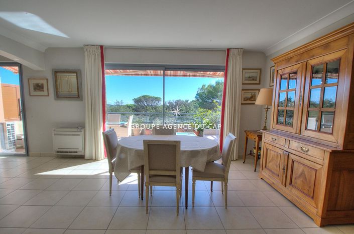 Image No.3-3 Bed Apartment for sale