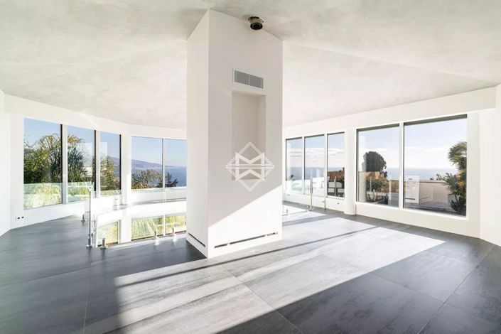 Image No.6-House for sale