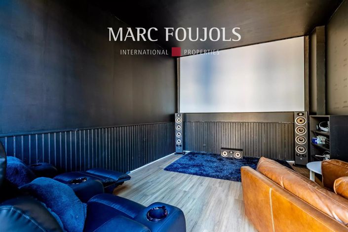 Image No.19-5 Bed House for sale