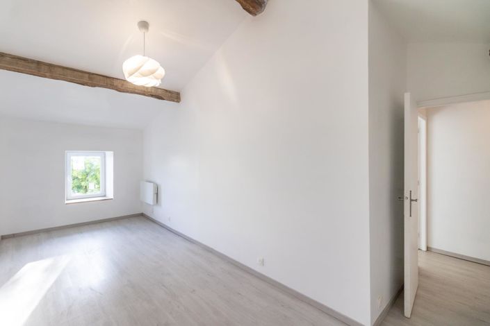 Image No.14-5 Bed House for sale