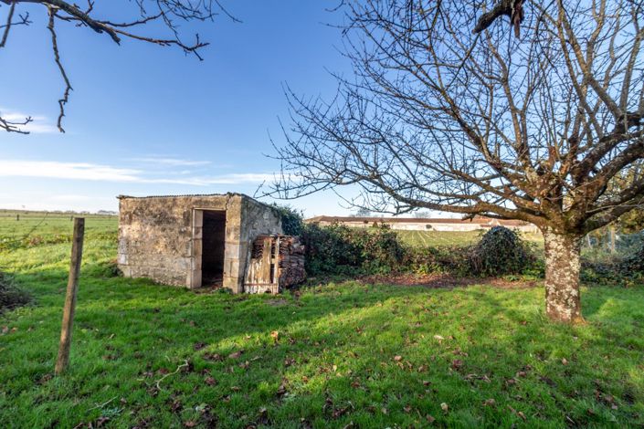 Image No.20-5 Bed House for sale