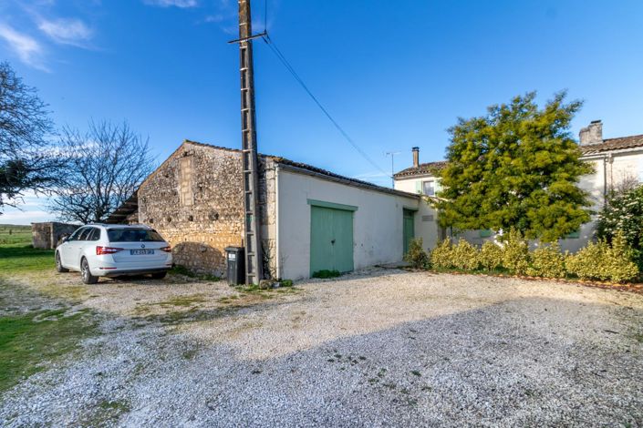 Image No.21-5 Bed House for sale