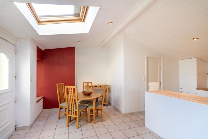 Image No.5-5 Bed House for sale