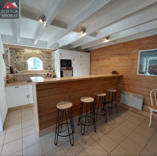 Image No.8-3 Bed House for sale