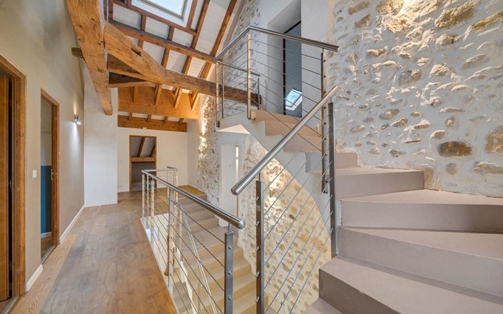 Image No.3-Propriété de 6 chambres à vendre à Divonne-les-Bains