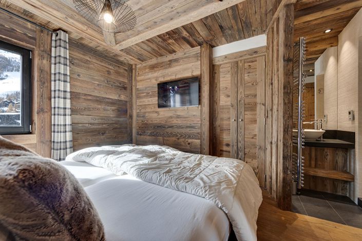 Image No.10-3 Bed Apartment for sale