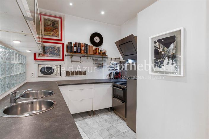 Image No.8-2 Bed Apartment for sale