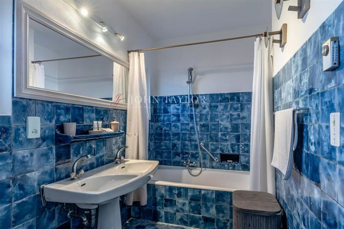 Image No.13-5 Bed House for sale