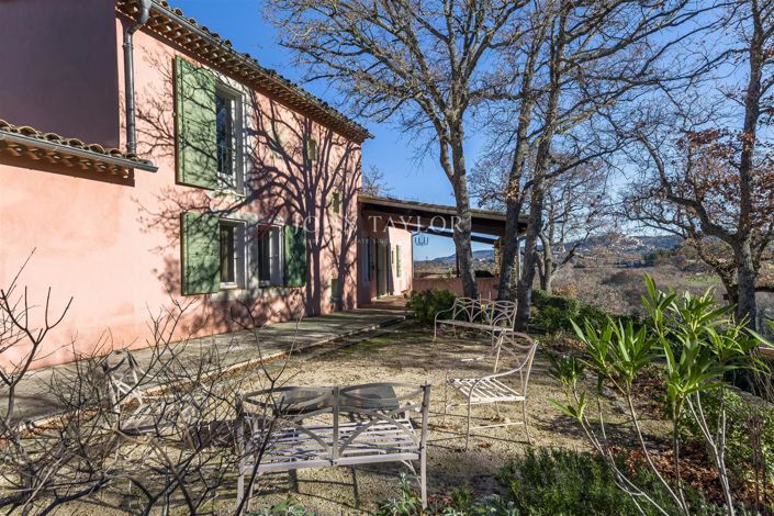 Image No.20-5 Bed House for sale