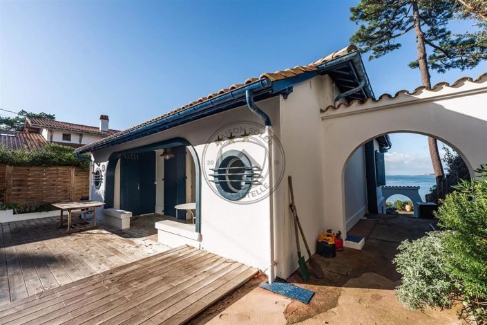 Image No.7-House for sale