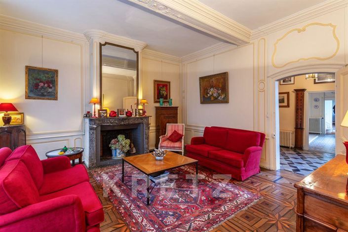 Image No.3-4 Bed House for sale