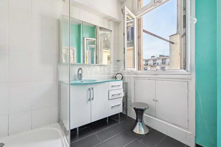 Image No.16-2 Bed Apartment for sale