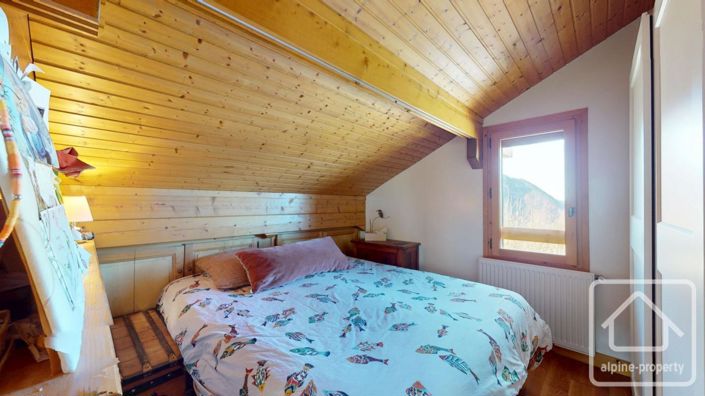 Image No.11-4 Bed Property for sale