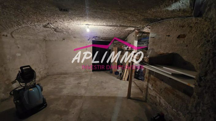 Image No.9-4 Bed House for sale