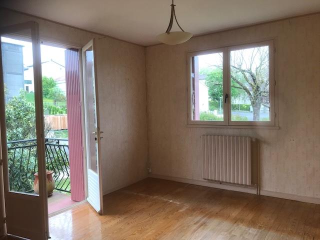 Image No.10-4 Bed House for sale