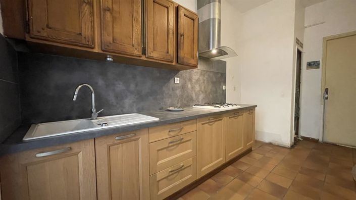 Image No.12-3 Bed Apartment for sale