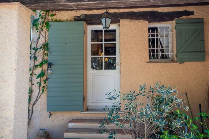 Image No.16-5 Bed House for sale