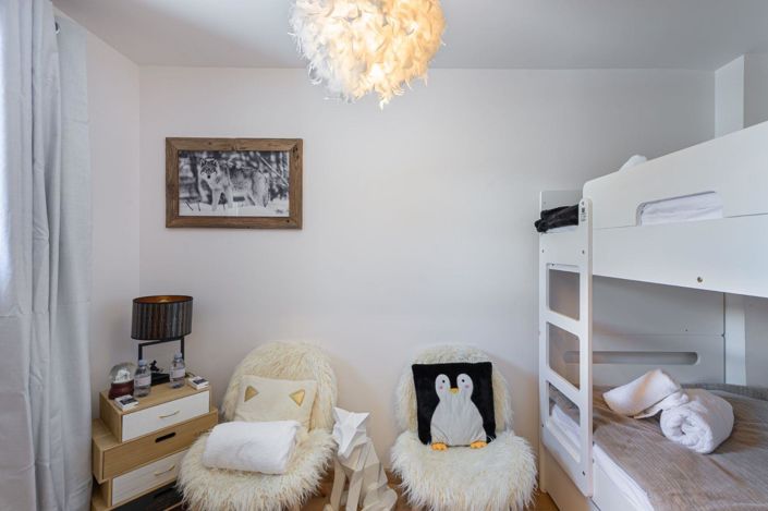 Image No.10-4 Bed House for sale