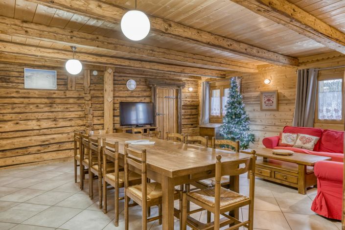 Image No.4-10 Bed House for sale