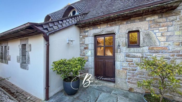 Image No.4-6 Bed House for sale