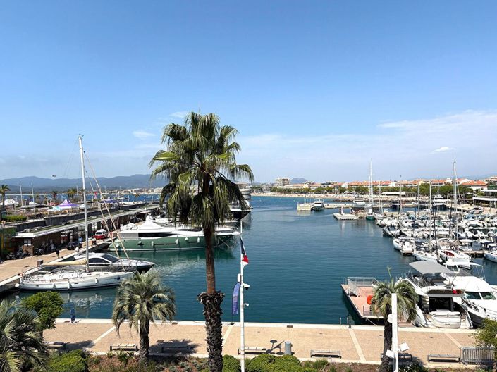 Image No.9-3 Bed Apartment for sale