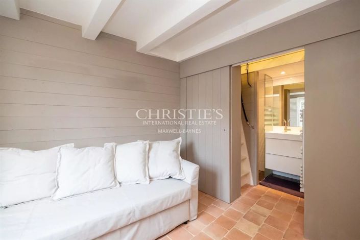 Image No.15-3 Bed House for sale