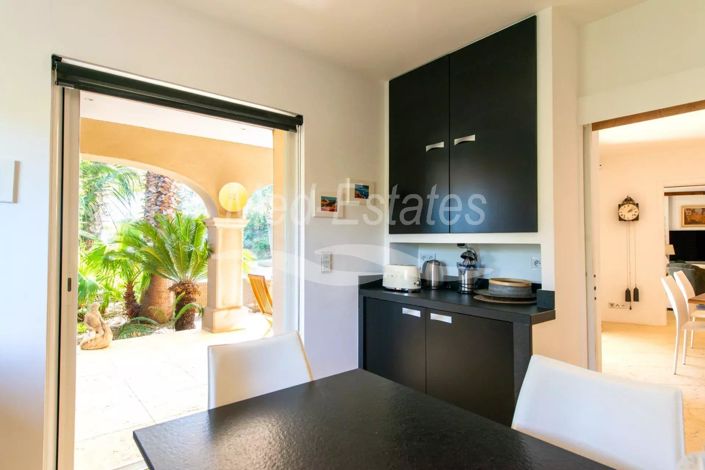 Image No.10-Maison de 5 chambres à vendre à Grimaud