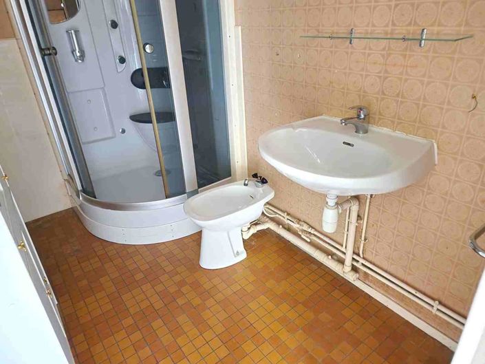 Image No.12-3 Bed House for sale