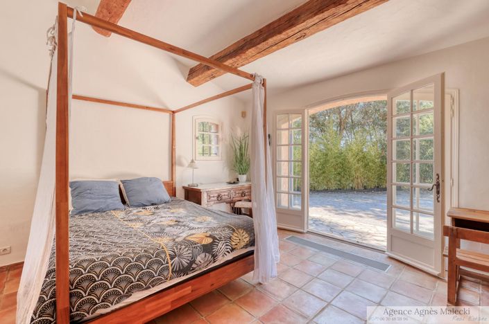 Image No.11-4 Bed House for sale