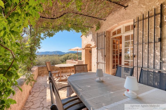 Image No.8-4 Bed House for sale