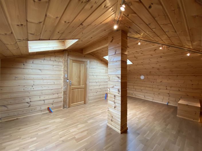 Image No.15-5 Bed House for sale