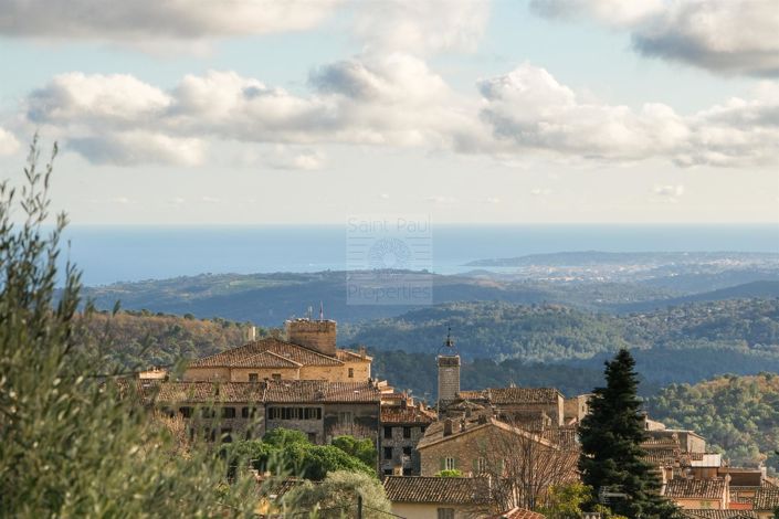 Image No.8-4 Bed House for sale