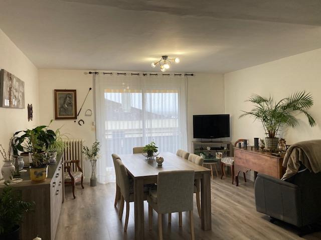 Image No.2-3 Bed House for sale