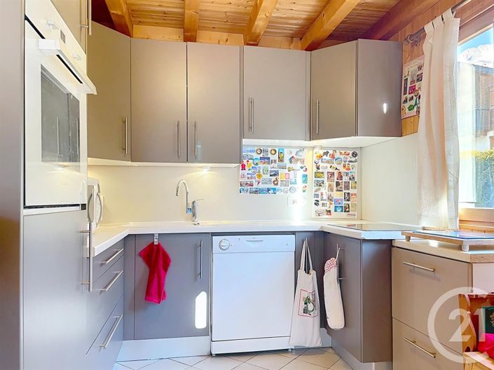 Image No.5-4 Bed House for sale