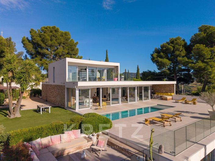 Image No.4-8 Bed House for sale