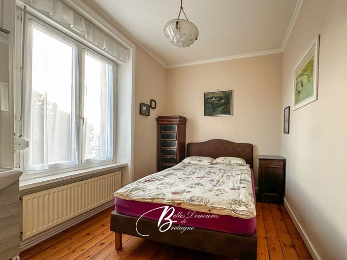 Image No.10-5 Bed House for sale