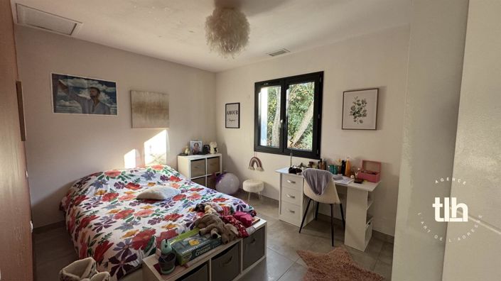 Image No.13-4 Bed House for sale