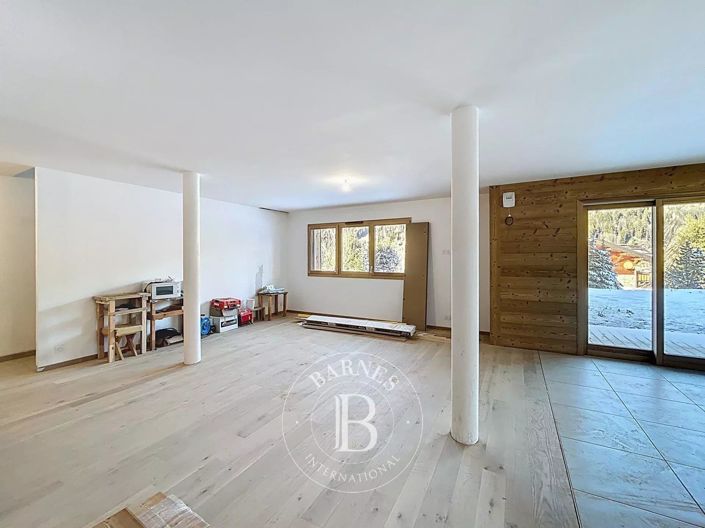 Image No.5-Apartment for sale