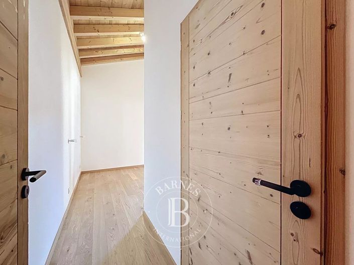 Image No.22-Apartment for sale