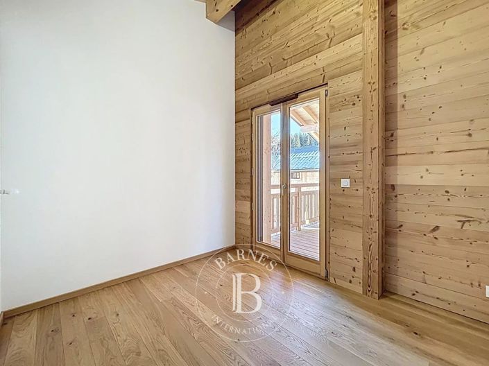 Image No.23-4 Bed Apartment for sale