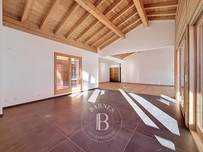 Image No.8-4 Bed Apartment for sale