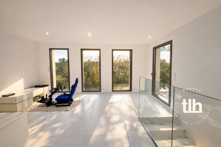 Image No.20-Propriété de 4 chambres à vendre à Assas