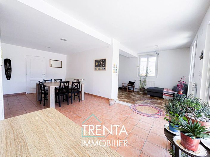 Image No.4-3 Bed House for sale