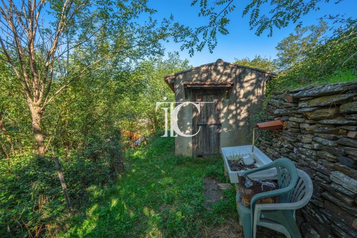 Image No.17-5 Bed House for sale