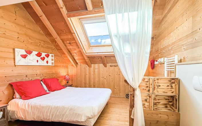 Image No.14-5 Bed House for sale