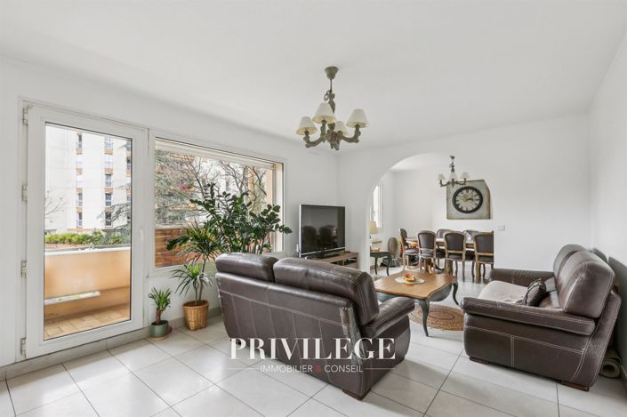 Image No.2-3 Bed Apartment for sale