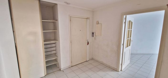 Image No.8-3 Bed Apartment for sale