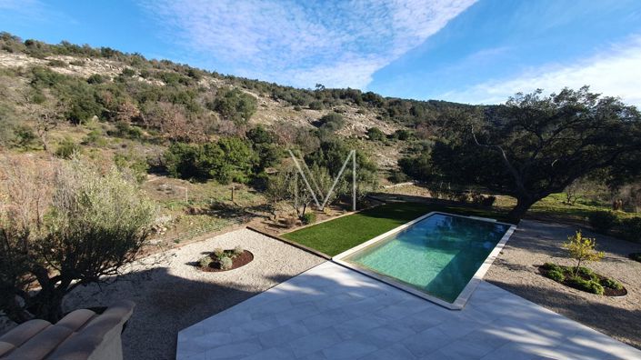 Image No.21-5 Bed House for sale