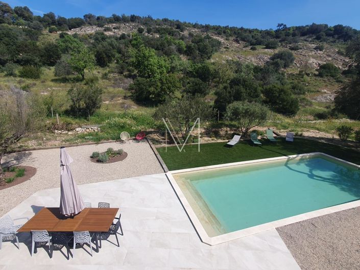 Image No.26-5 Bed House for sale