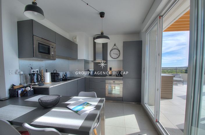 Image No.11-1 Bed Apartment for sale